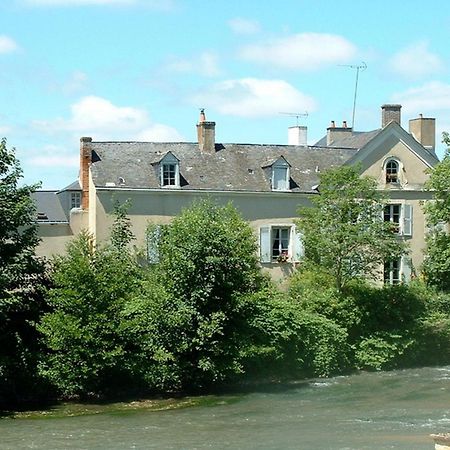 Chambres D'Hotes Le Pont Romain Montfort-le-Gesnois ภายนอก รูปภาพ